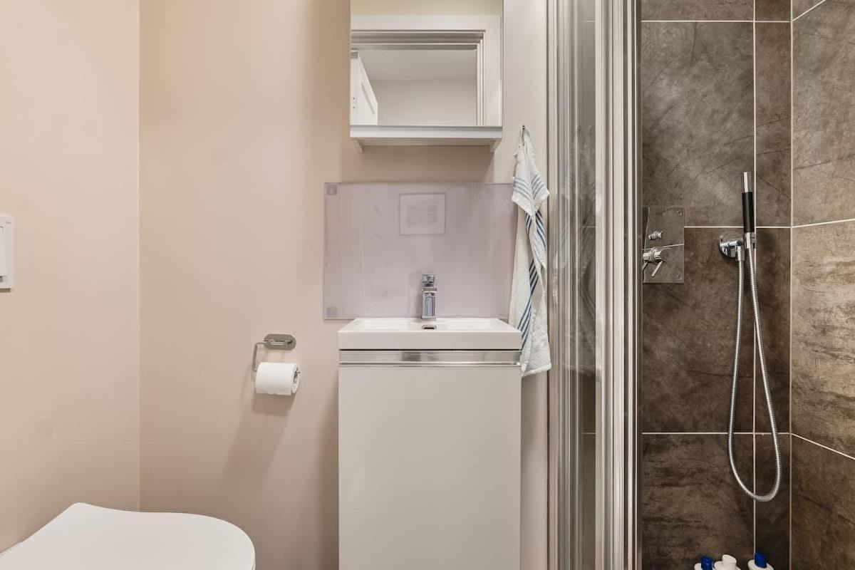 Dinbnb L 500m To The Market! 65 Sqm Of Comfort & Luxury Leilighet